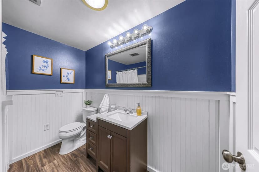 Property photo for 19115 104th Avenue Ne, Bothell photo 18