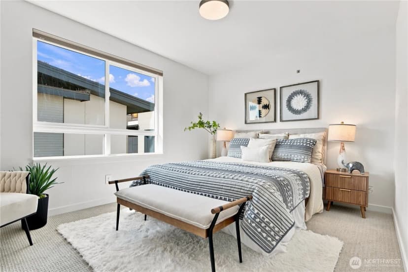 Property photo for 313 Valley Street, Seattle photo 13
