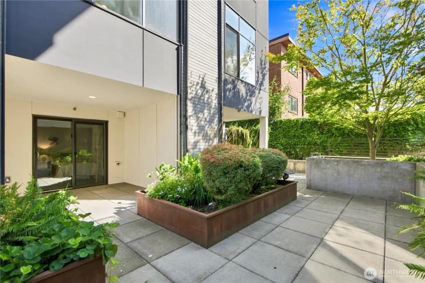 Property photo for 313 Valley Street, Seattle photo 22