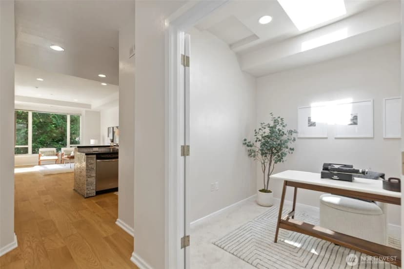 Property photo for 1709 134th Avenue Se #22, Bellevue photo 15
