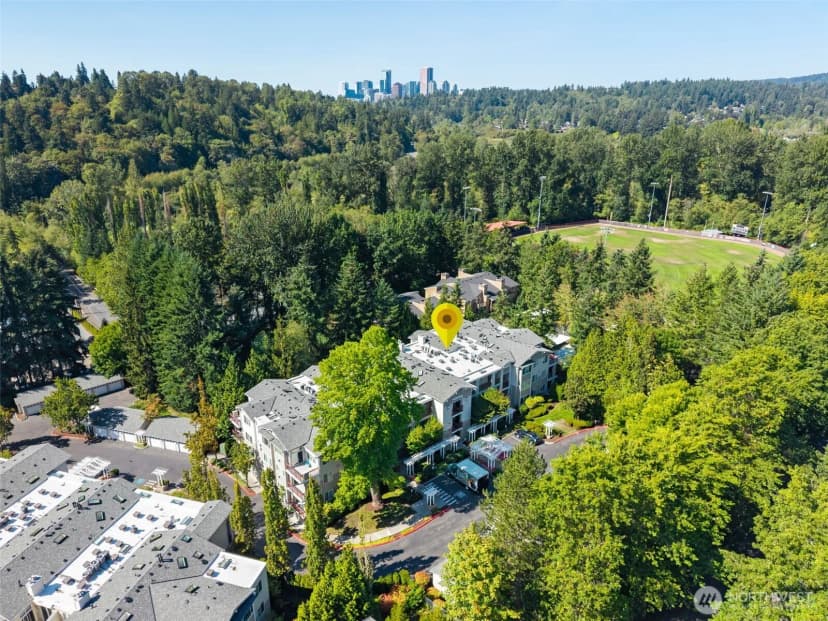 Property photo for 1709 134th Avenue Se #22, Bellevue photo 33