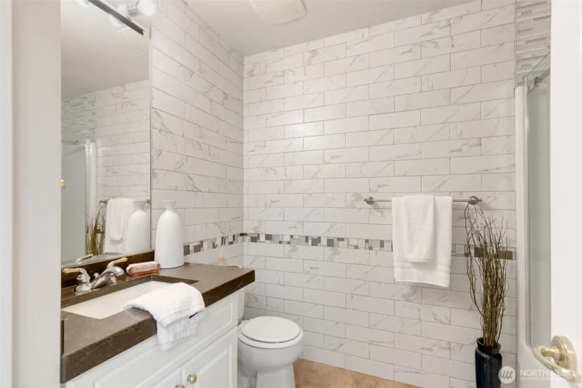 Property photo for 1709 134th Avenue Se #22, Bellevue photo 26