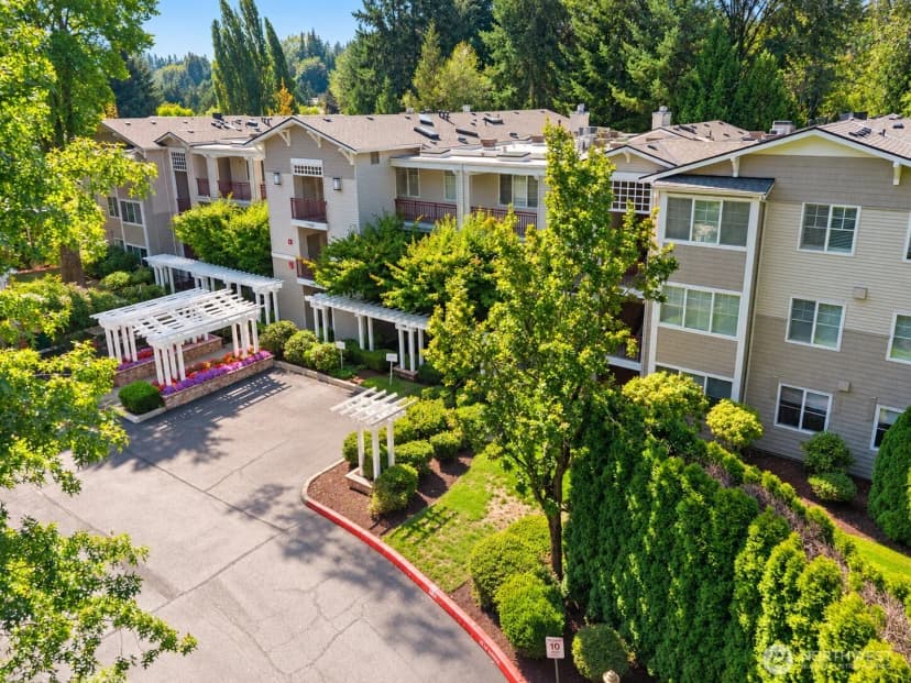 Property photo for 1709 134th Avenue Se #22, Bellevue photo 31
