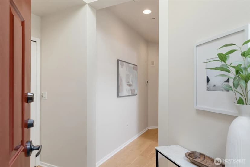 Property photo for 1709 134th Avenue Se #22, Bellevue photo 2