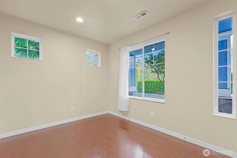 Property photo for 9320 Stevens Court Ne, Olympia photo 12