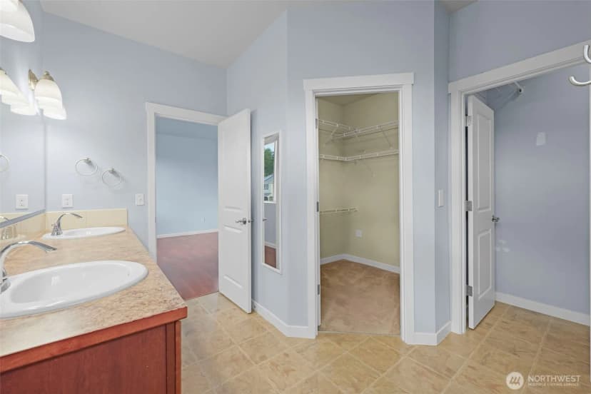 Property photo for 9320 Stevens Court Ne, Olympia photo 26