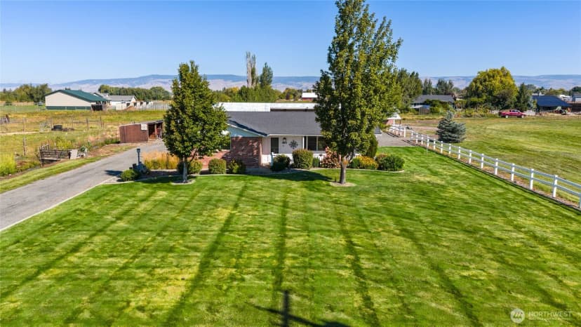 Property photo for 2511 Judge Ronald Road, Ellensburg photo 24