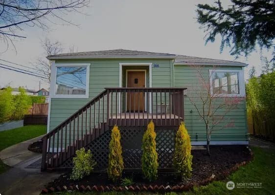 Property photo for 9202 17th Avenue Sw, Seattle