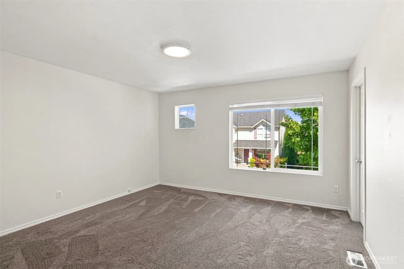 Property photo for 13329 Se 227th Place, Kent photo 21