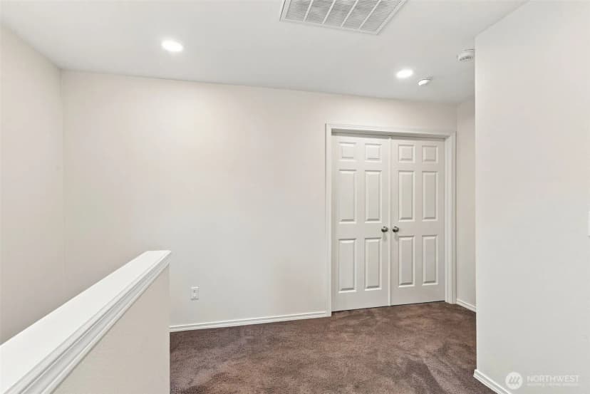 Property photo for 13329 Se 227th Place, Kent photo 14