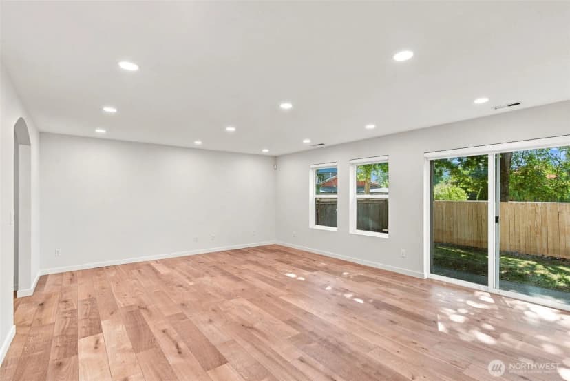 Property photo for 13329 Se 227th Place, Kent photo 6