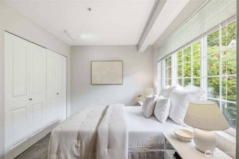 Property photo for 23120 Se Black Nugget Road #l4, Issaquah photo 13