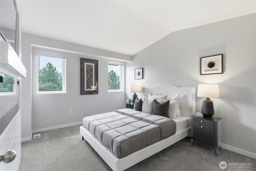 Property photo for 23120 Se Black Nugget Road #l4, Issaquah photo 6