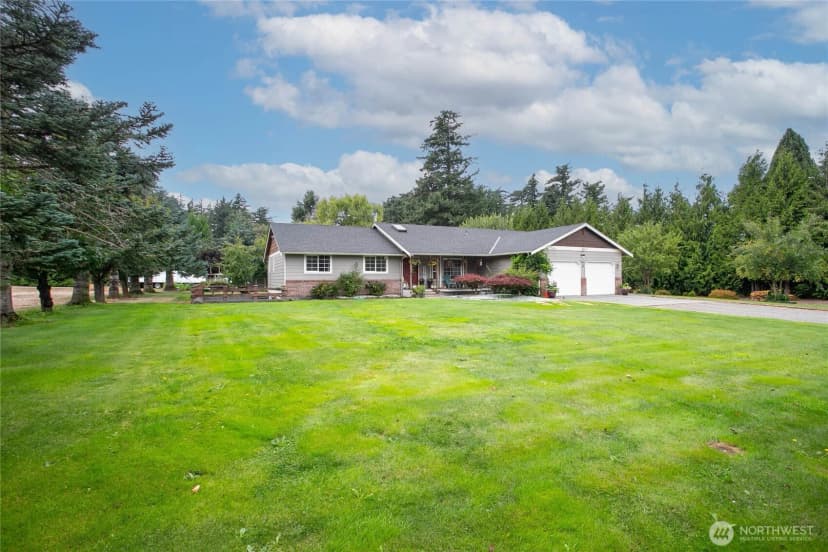 Property photo for 7511 Hannegan Road, Lynden photo 30