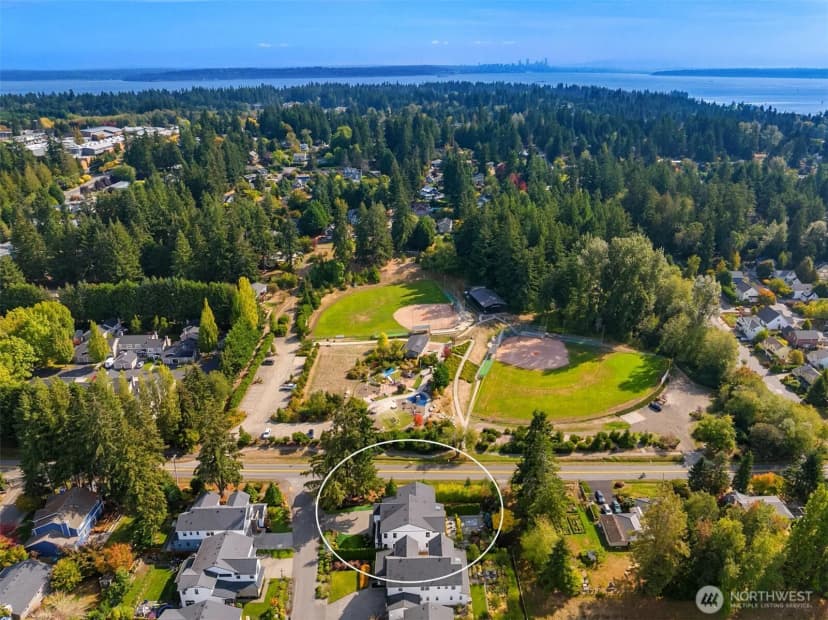 Property photo for 8777 Ne Winslow Grove Court, Bainbridge Island photo 38