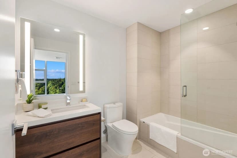 Property photo for 188 Bellevue Way Ne #1407, Bellevue photo 26