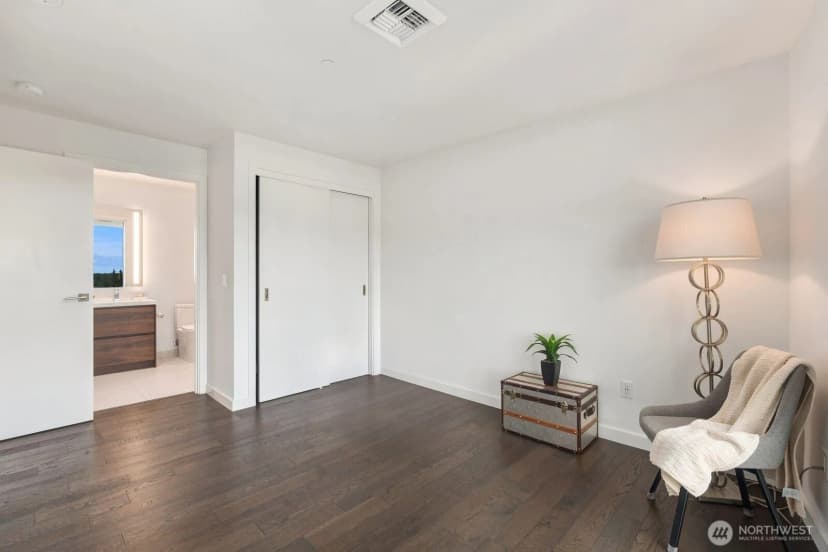 Property photo for 188 Bellevue Way Ne #1407, Bellevue photo 25