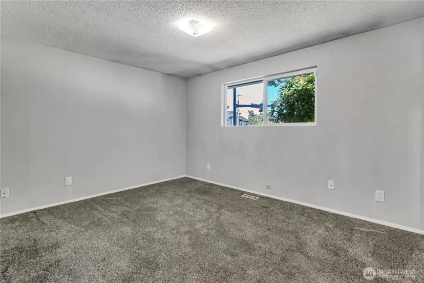 Property photo for 12405 Se 270th Street, Kent photo 17