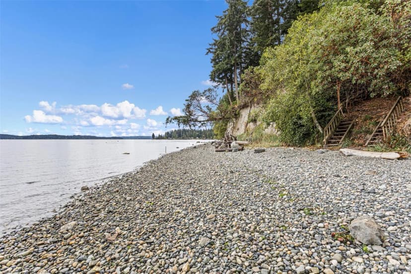 Property photo for 15850 Sandy Hook Road Ne, Poulsbo photo 30