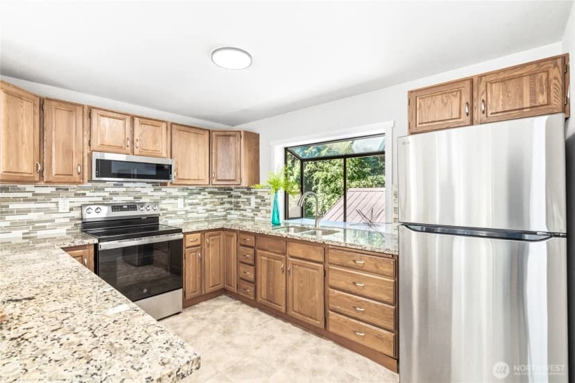 Property photo for 15022 Ne 201st Street, Woodinville photo 21