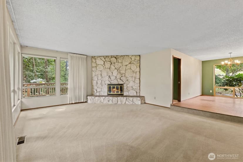 Property photo for 3322 102nd Avenue Ne, Bellevue photo 7