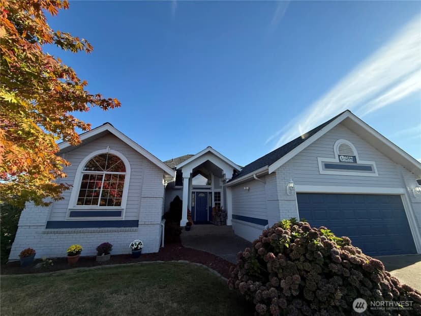 Property photo for 2557 Lakeridge Drive, Ferndale photo 2