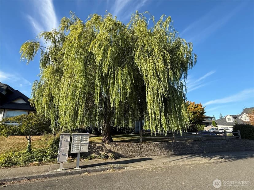 Property photo for 2557 Lakeridge Drive, Ferndale photo 37