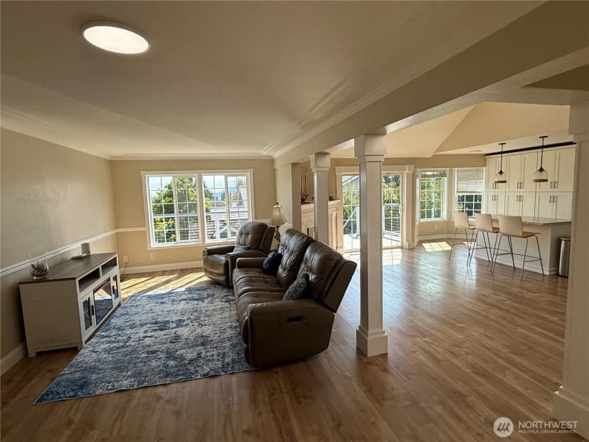 Property photo for 2557 Lakeridge Drive, Ferndale photo 7