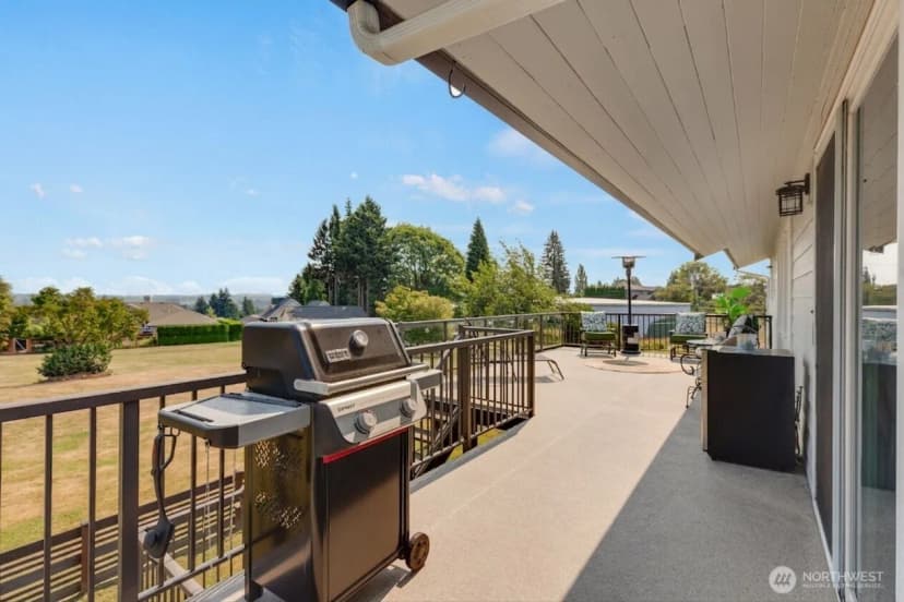Property photo for 6116 Vista Drive, Ferndale photo 19