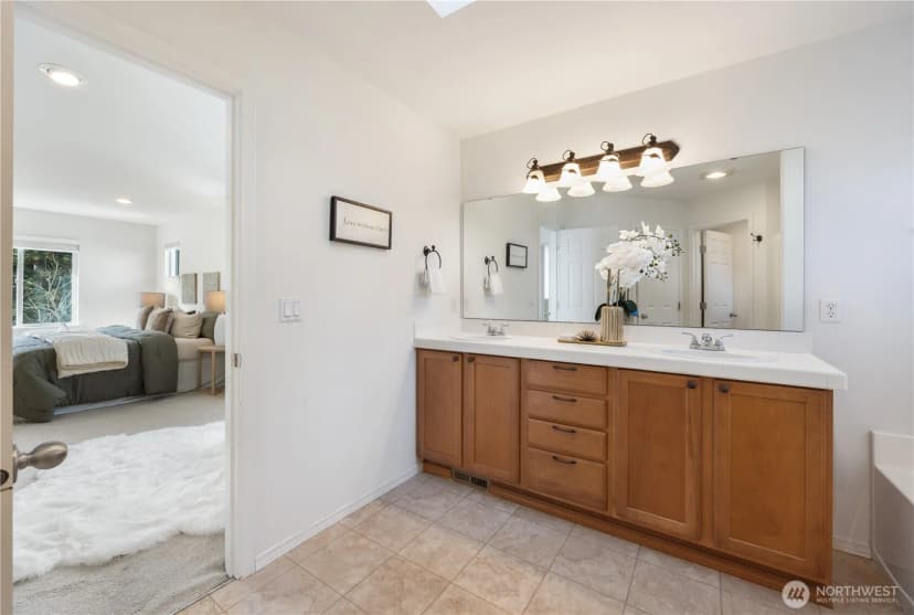 Property photo for 5125 Ne 5th Street, Renton photo 15