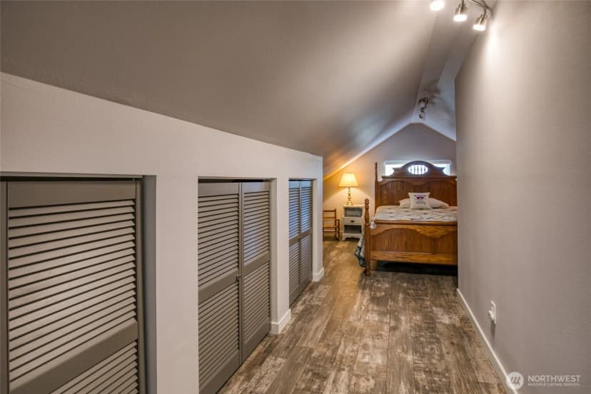 Property photo for 218 B Street, Cosmopolis photo 27