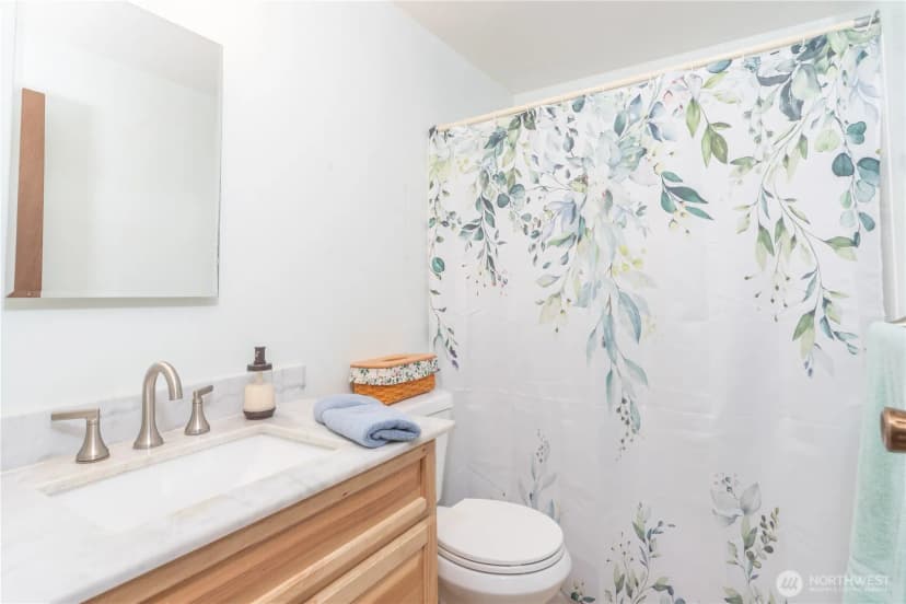 Property photo for 187 Nw Bridle Ridge Place, Bremerton photo 19