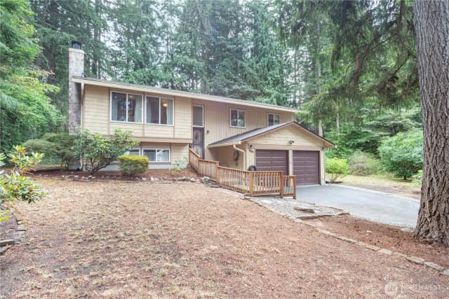 Property photo for 187 Nw Bridle Ridge Place, Bremerton photo 2