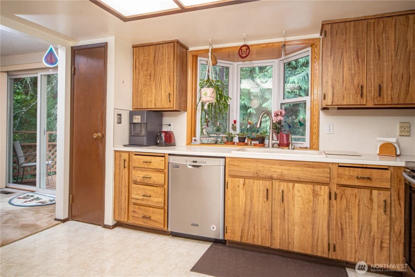 Property photo for 187 Nw Bridle Ridge Place, Bremerton photo 9