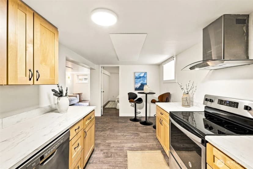 Property photo for 7742 30th Avenue Sw, Seattle photo 23