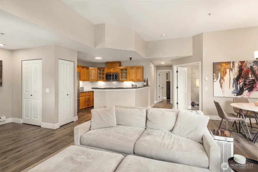 Property photo for 14007 69th Drive Se #w5, Snohomish photo 8
