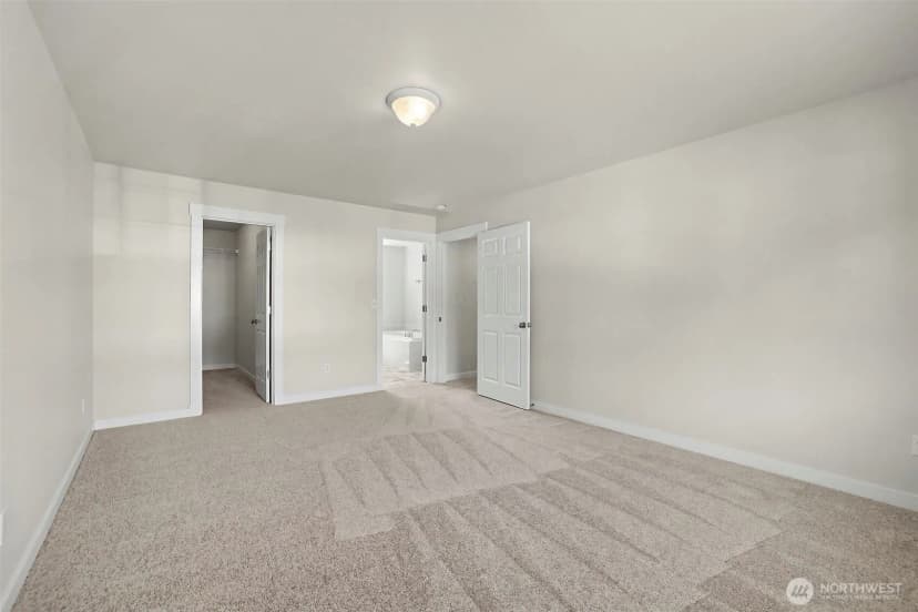 Property photo for 2021 Ne 25th Place, Renton photo 22