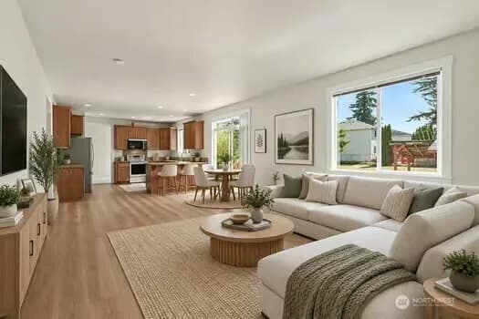 Property photo for 2021 Ne 25th Place, Renton photo 15