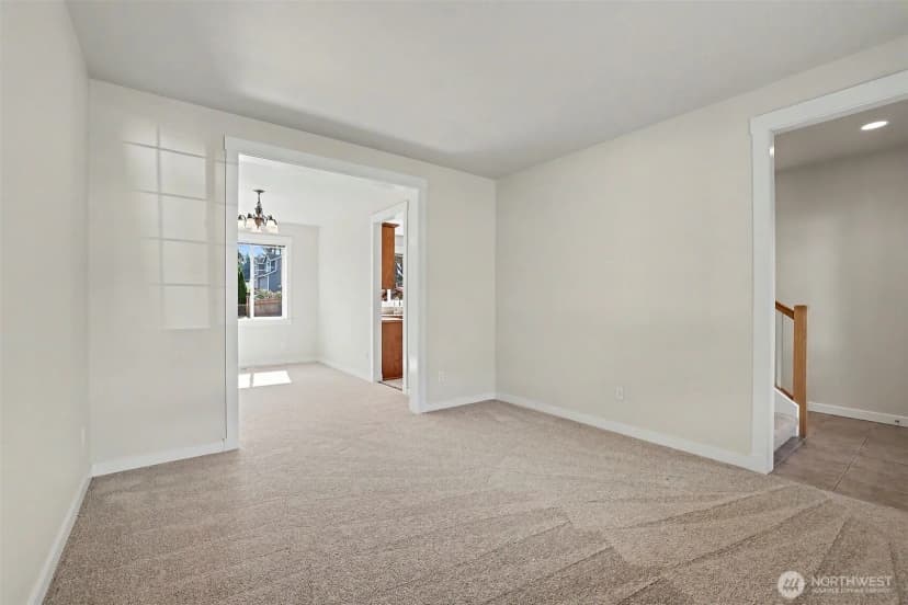Property photo for 2021 Ne 25th Place, Renton photo 6