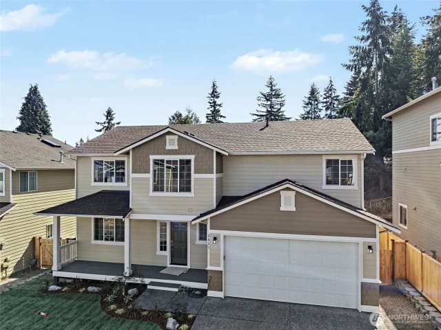 Property photo for 2021 Ne 25th Place, Renton