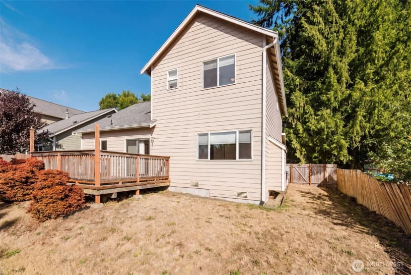 Property photo for 7037 Whistle Lane Ne, Bremerton photo 31