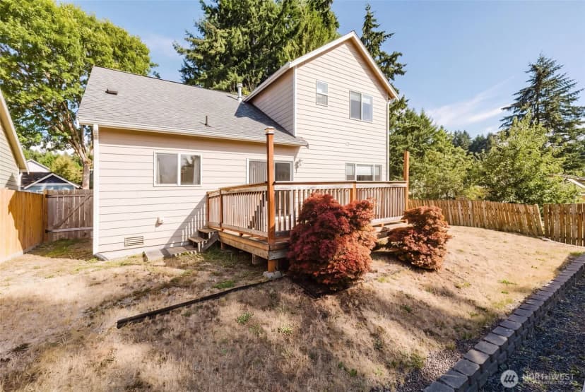 Property photo for 7037 Whistle Lane Ne, Bremerton photo 30