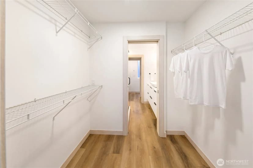 Property photo for 4302 S Holden Street, Seattle photo 17