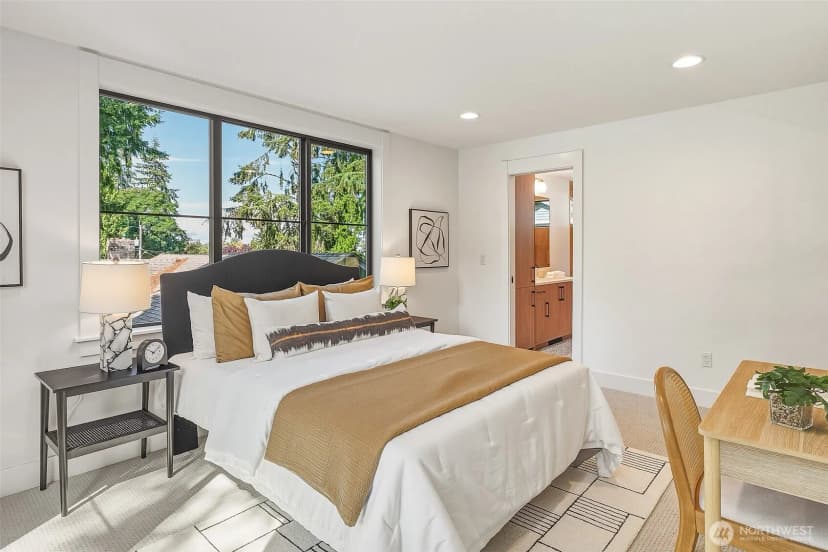 Property photo for 1218 Ne 103rd Street, Seattle photo 17