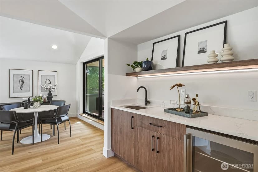 Property photo for 1218 Ne 103rd Street, Seattle photo 20