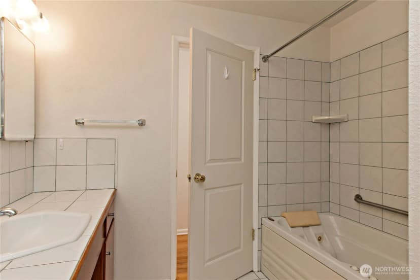 Property photo for 1611 1st Street Se, Auburn photo 24