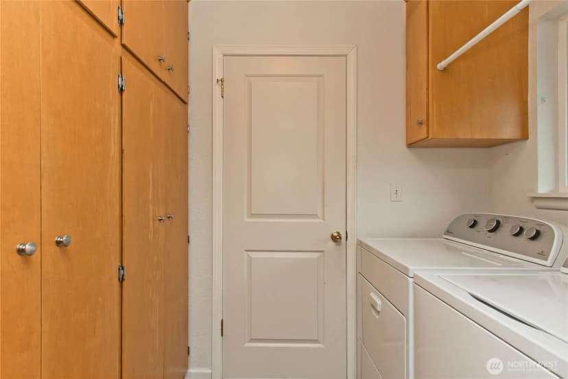 Property photo for 1611 1st Street Se, Auburn photo 25