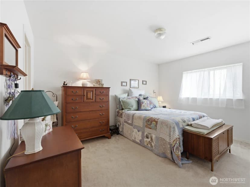 Property photo for 321 S Mary Avenue, East Wenatchee photo 15