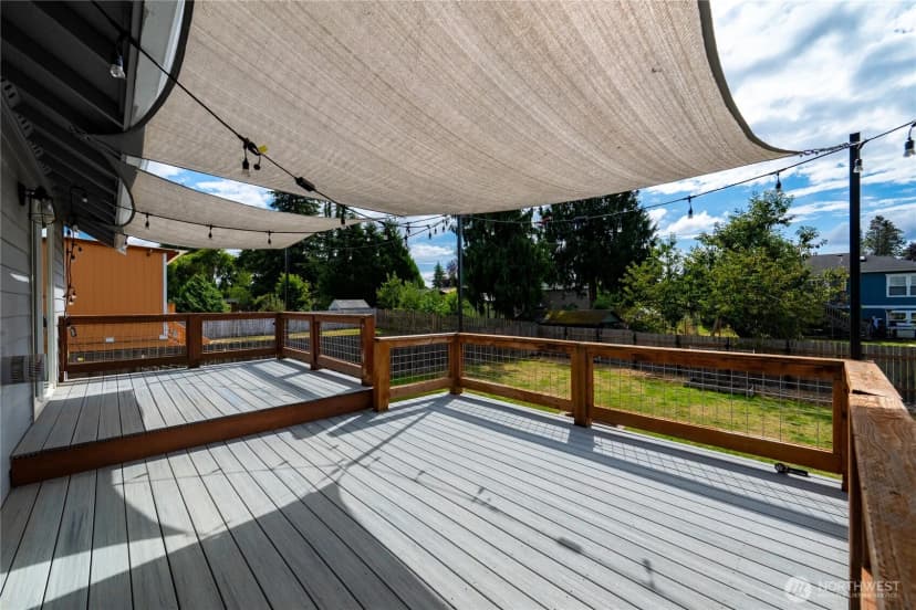 Property photo for 1068 Homestead Drive, Burlington photo 31