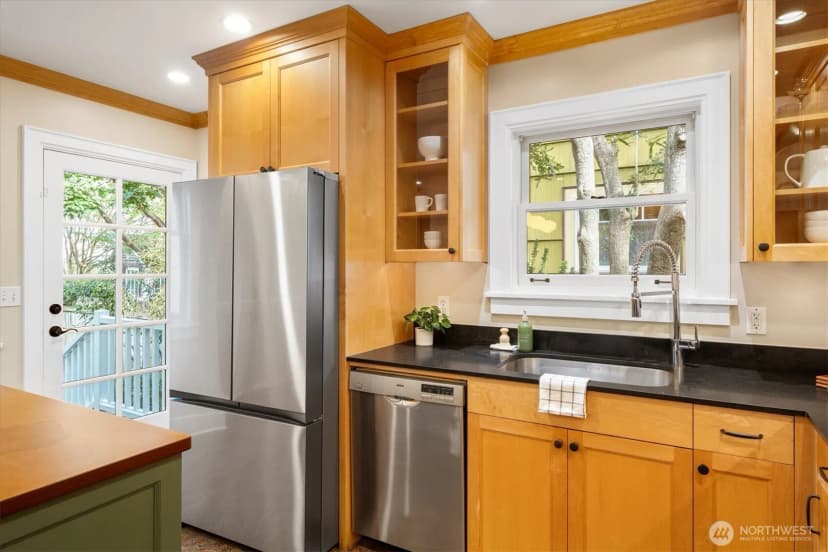 Property photo for 3234 Nw 69th Street, Seattle photo 28